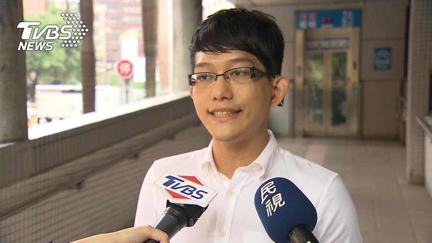 盧同學現身說明當天經過。圖/TVBS