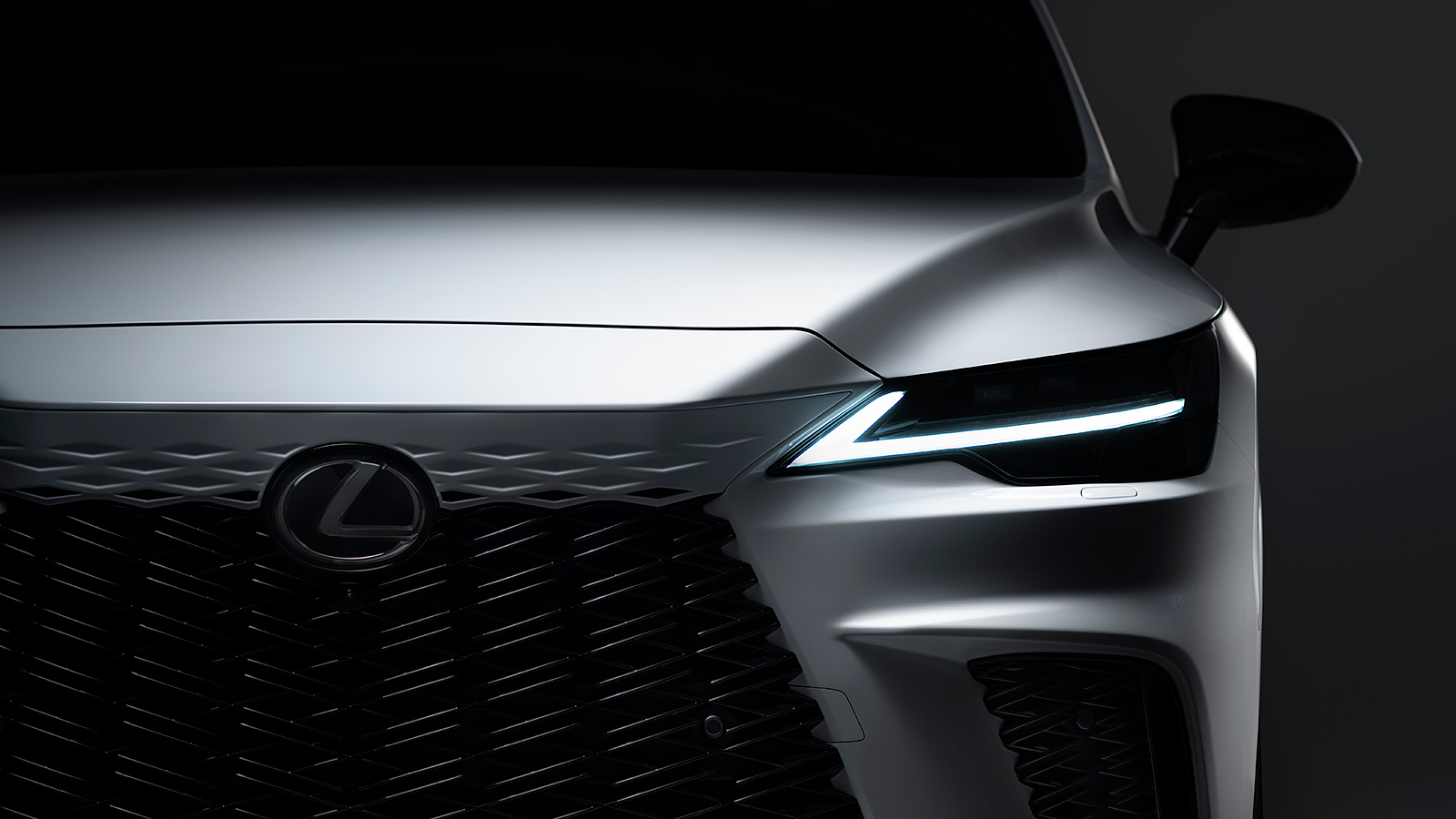 大改款RX確定6月1日發表 Lexus搶先曝光新世代車頭設計模樣