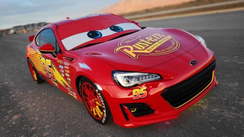 Subaru BRZ還原《Cars》閃電麥坤! 暖心為癌症小朋友圓夢卻吃上迪士尼官司 | 地球黃金線