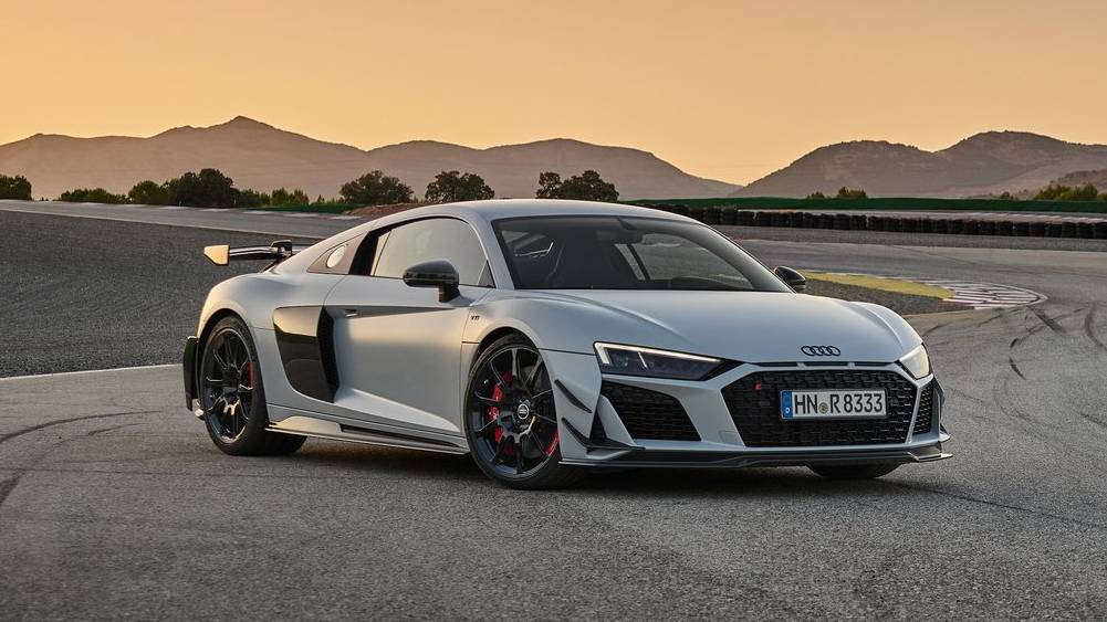 Audi R8 V10 GT RWD德國售價約台幣706萬元 V10最終章全球限量333輛 地球黃金線