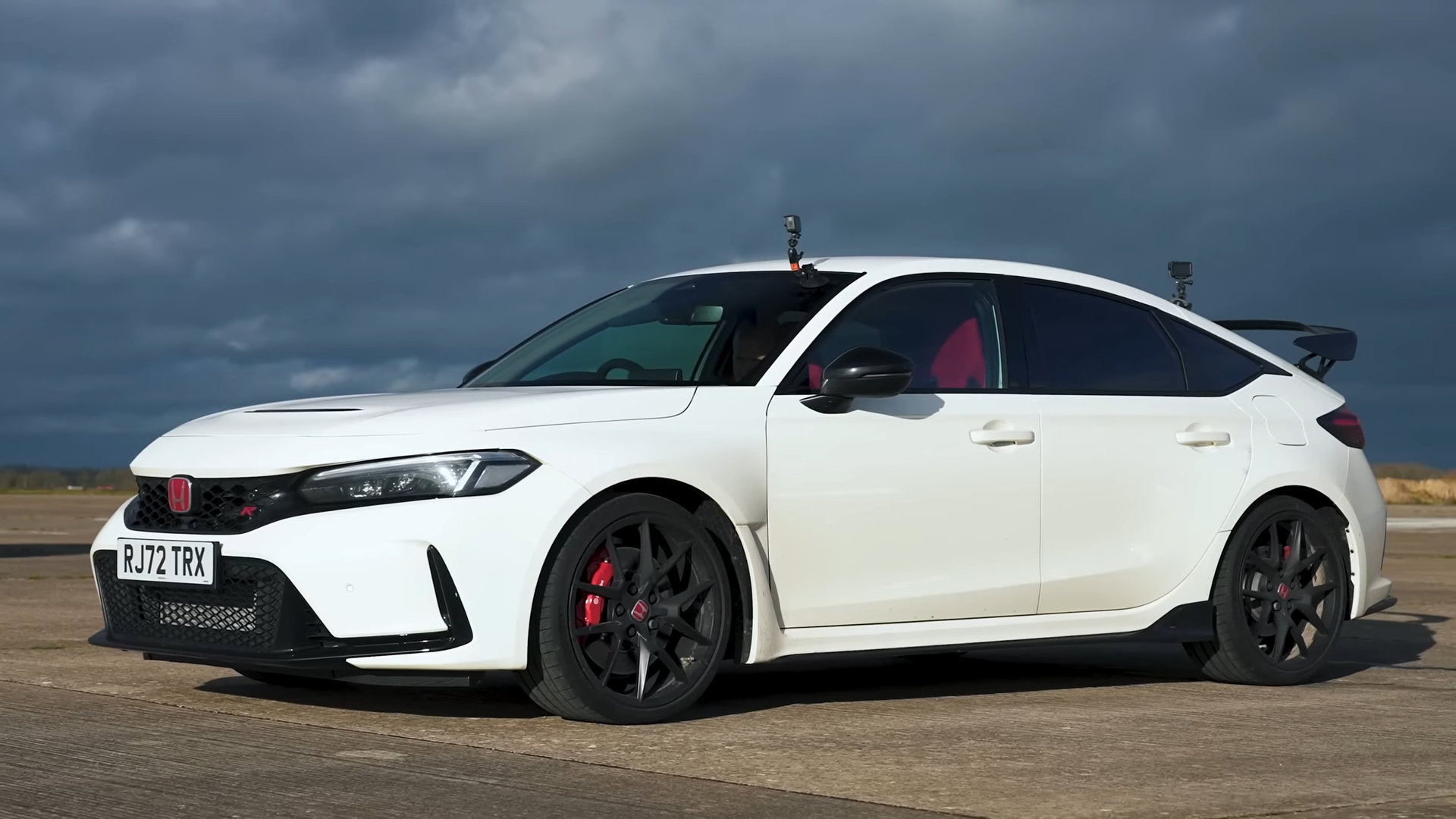 歷代本田Civic Type R拼直線 最速喜美竟然是「這一款」! | 地球黃金線