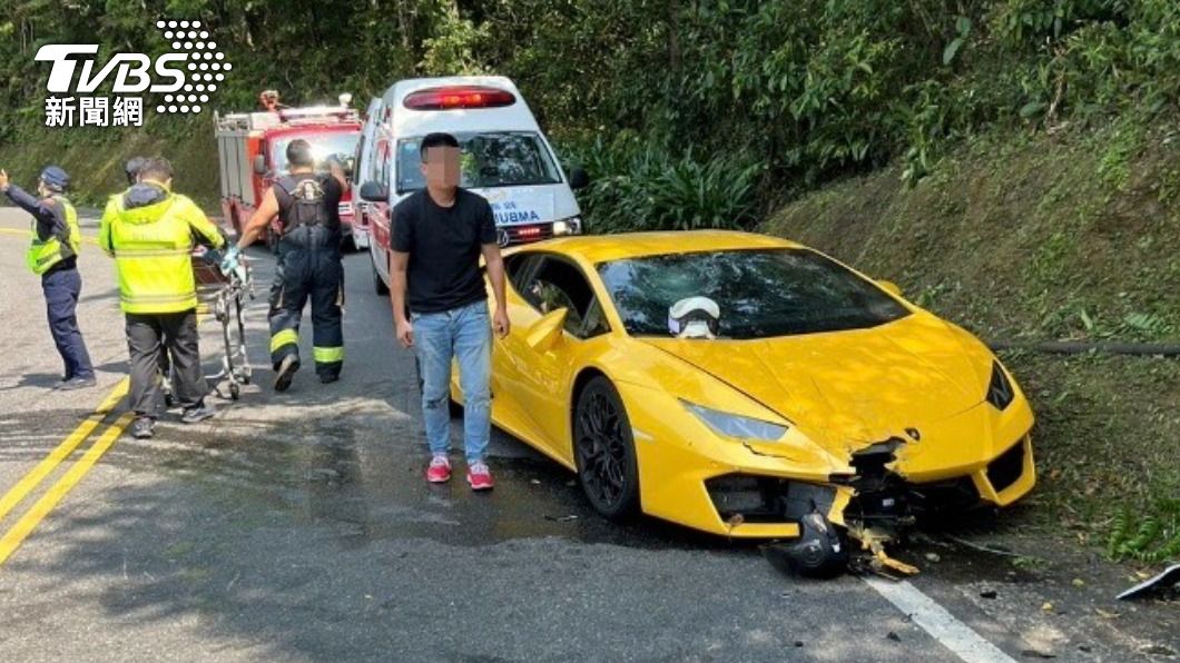 租藍寶堅尼小牛上北宜 失控衝對向撞騎士「車頭破洞」 | 地球黃金線