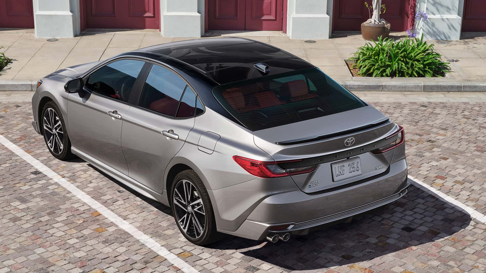 Toyota GR Camry再次被提出 傳搭渦輪油電榨340匹馬力還有3出排氣管?