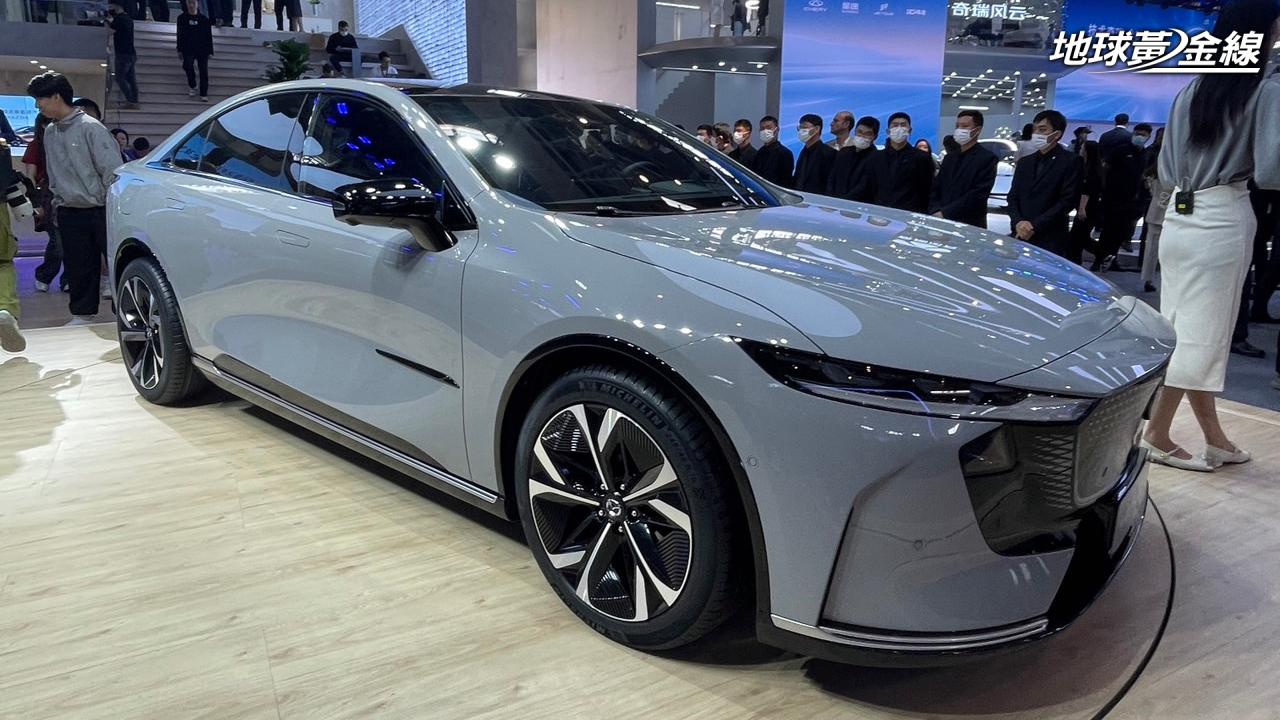 長安馬自達EZ-6純電與PHEV接棒Mazda6！北京車展秀「Arata創」是CX-5純電？