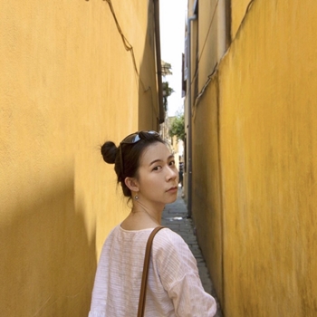 人氣膠囊列車順遊!超廣角「無敵海景咖啡廳」,懶骨頭座位讓你「躺平看海」 img