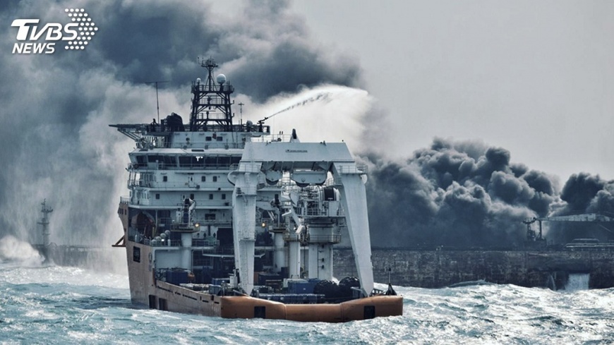 圖／達志影像美聯社 巴拿馬籍油船爆燃溢油　對台暫無影響