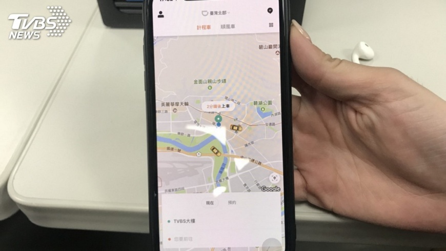 快訊/遭檢舉挨罰1.8億 滴滴取消順風車服務