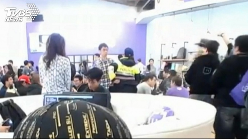 比利上月曾持刀闖台北國際電玩展鬧事。圖/TVBS資料畫面