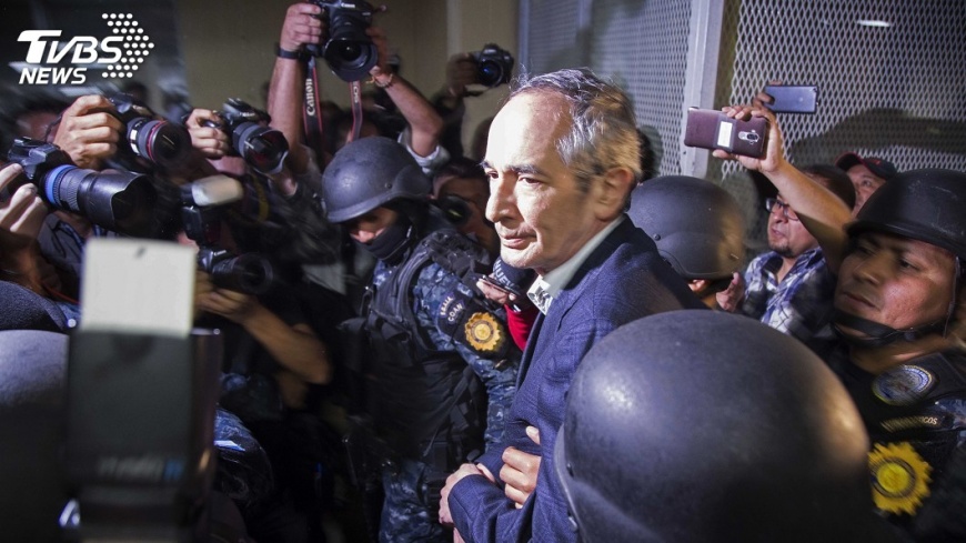 圖／達志影像美聯社 瓜地馬拉前總統柯隆　貪汙指控被捕