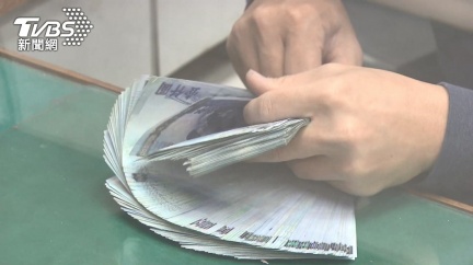 男女薪資落差14% 女性想平薪要多工作51天