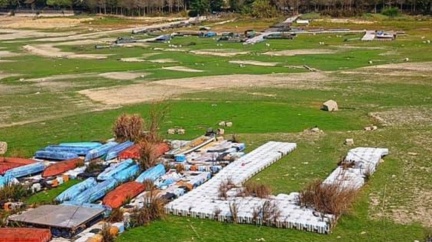 日月潭慘變大草原「浮動碼頭靜躺地」 驚人旱照曝光