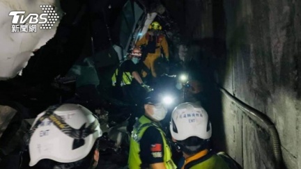 台積電捐制服洗下救難員惡夢 他曝「潛規則」讚細膩貼心