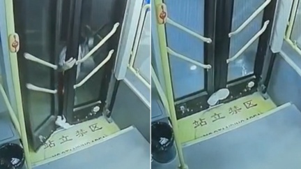 公車火速關門夾腳踝! 陸學生沿路哀嚎「拖行半分鐘」