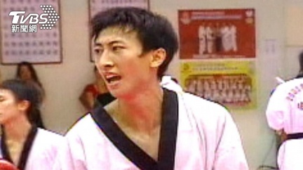楊勇緯 柔道耳 苦練磨地14年耳朵變形 摩擦 Tvbs新聞網