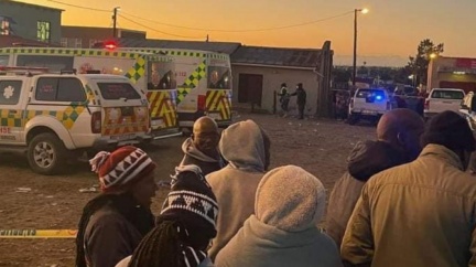 南非夜店20人離奇亡　目擊者嚇壞：地上全屍體