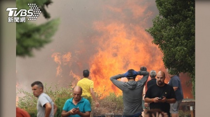野火肆虐西班牙北部　數百消防員出動滅火