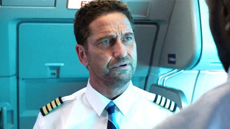 傑瑞德巴特勒在《迫降危機》飾演機長。（圖／車庫娛樂提供）