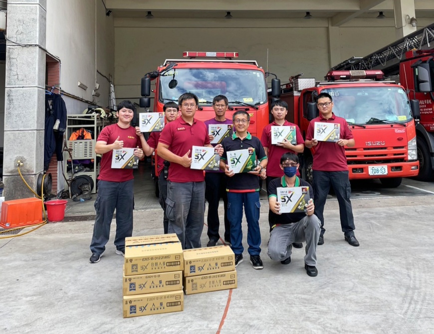 佳格捐贈桃園大園消防隊桂格5X人蔘系列產品，為台灣災防英雄加油打氣