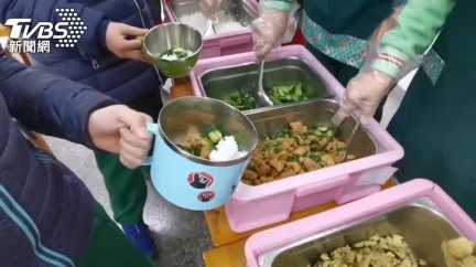 台中大華國中疑食物中毒　75名師生身體不適