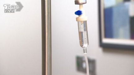 輸液大缺「開刀、洗腎恐卡關」　中小型醫院怕斷貨
