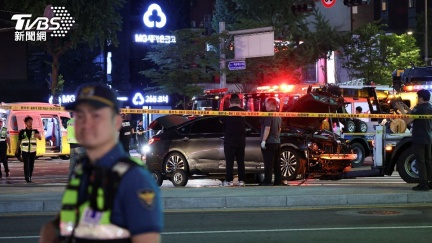 首爾老翁駕車衝入等紅綠燈人群　至少釀9死4傷