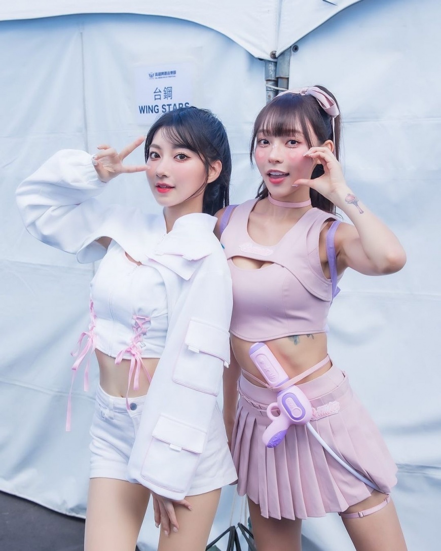 一粒曬出與林襄合照，為週末登場的中職明星賽做準備。（圖／翻攝自「@ilixoxov」IG）