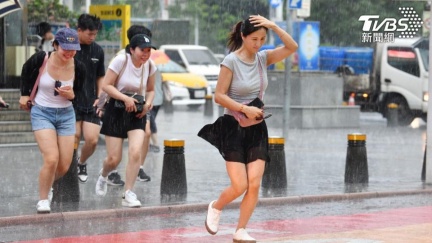 蘇力颱風估今生成！明起連5日全台有雨　吳德榮：慎防劇烈天氣