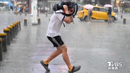 潭美颱風生成！「1地區」防致災雨彈　各國路徑預測曝光