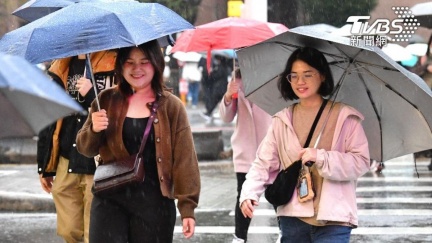 東北風+潭美颱風發威明起雨狂灌5天　半個台灣紫爆