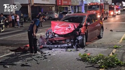 宜蘭車禍1死4傷！Mini噴飛分隔島撞2車　駕駛亡