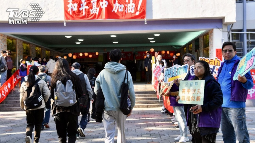 分科測驗選考4科人數最多　仍有2683人「8科全考」