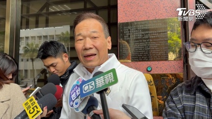 傅崐萁因競選小物遭檢調搜索　鍾小平反擊戰犯說