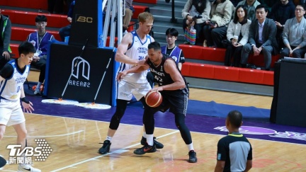 亞洲盃籃球賽直播／半場中華隊54比38關島