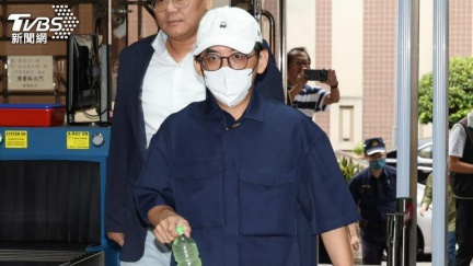 生日買10歲童性影像！黃子佼過父親節不罷手　恐怖證據曝