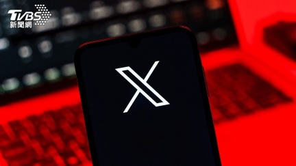 X平台一度全球大當機　數萬用戶無法登入受影響