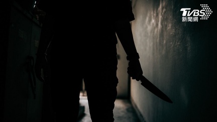要錢被拒不爽！桃園男持菜刀「追砍74歲老父」濺血