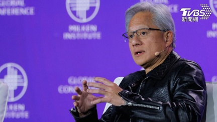 黃仁勳要來了！估專機中午前抵台　將擔任世壯運聖火代表