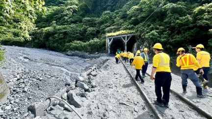 台鐵北迴線中斷18時前調整班次　台北至花蓮對號車開放站票