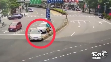 三峽車禍釀3死！78歲翁肇事前1分鐘影像曝　疑撞車肇逃
