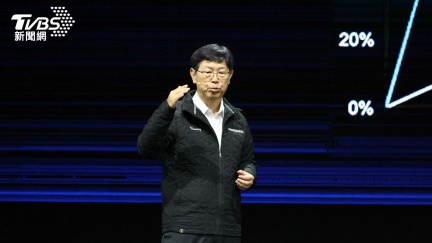 首曝和黃仁勳「手繪設計稿」　鴻海劉揚偉：AI無法取代人類