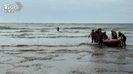 沙崙海水浴場溺水意外　同行女目睹法籍男遭海浪捲走
