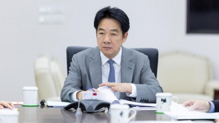 中共雙航母進第二島鏈　賴清德軍事會談下令強化監控