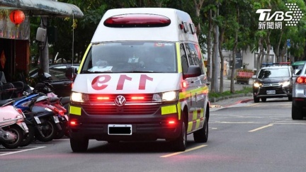 台中清晨巨響！30歲女住商大樓墜落　重傷當場死亡