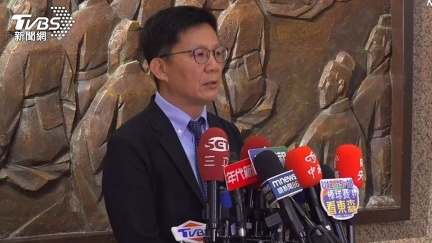 遭爆用公費帶妻出訪帛琉　張廖萬堅：絕不卡公家一毛錢