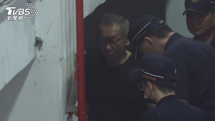 柯文哲羈押期將至　律師稱「喪父、母失智」求限制住居