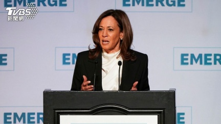 賀錦麗鬆口可能選2028！稱現況行不通　批川普削弱美國