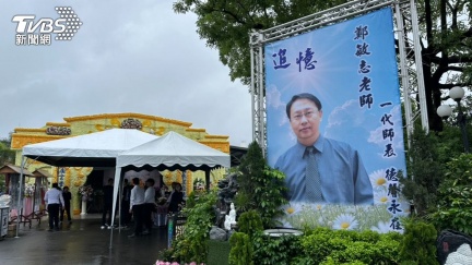 震撼補教界！高雄數學名師猝死享壽60歲　黃捷也是他學生