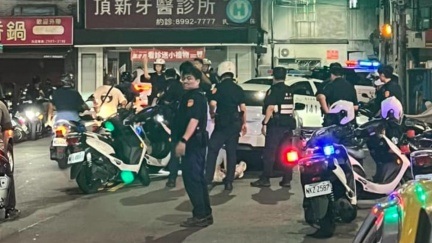 女星侯沁潔新莊拒檢撞警　遭壓制逮捕大喊「沒辦法呼吸」