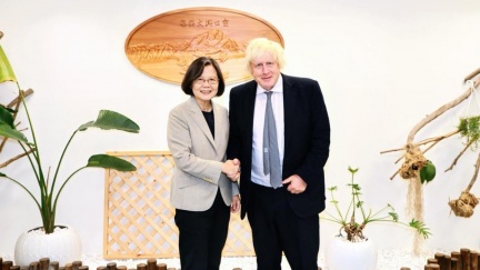 蔡英文會見強生曬同框照：感謝英國長期對台灣的支持