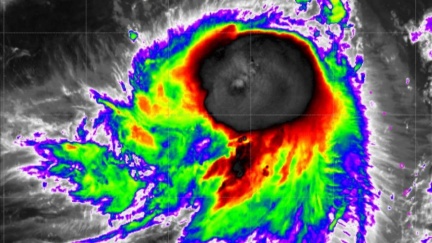 楊柳「爆頭颱」猛衝台灣！8縣市戒備了　暴風圈將擴大